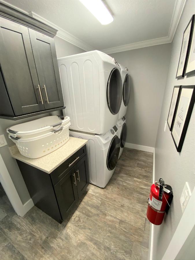 Mickeys Pearl - Phenomenal 7Br With 4 Master Suites Privacy Pool & Hot Tub Gas Bbq - 2 Miles To Disney Orlando Zewnętrze zdjęcie