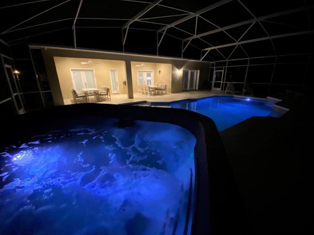 Mickeys Pearl - Phenomenal 7Br With 4 Master Suites Privacy Pool & Hot Tub Gas Bbq - 2 Miles To Disney Orlando Zewnętrze zdjęcie